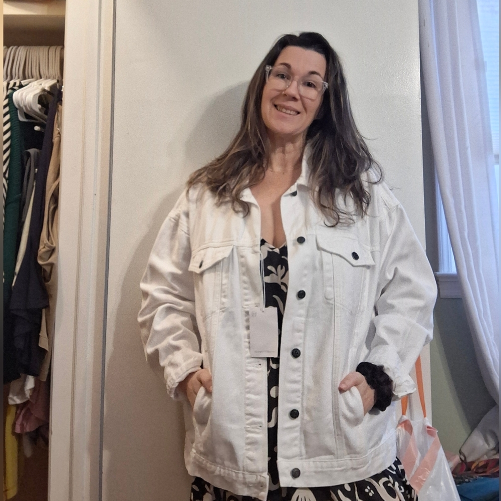 BNWT white hunter jacket